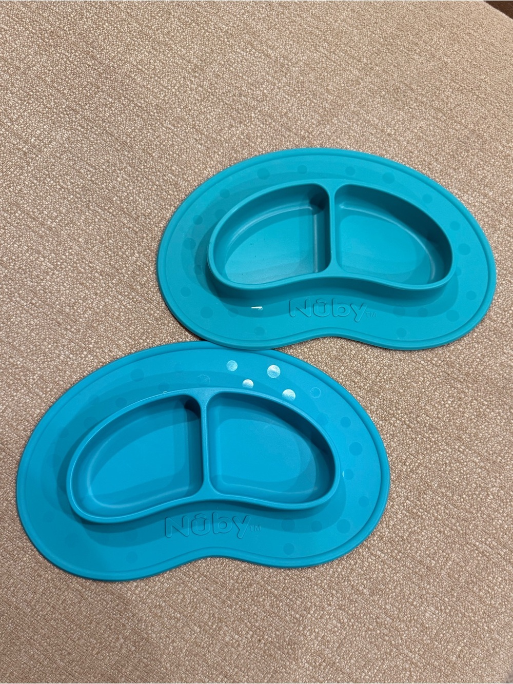 Nuby Blue Silicone Divided Plate - Set of 2